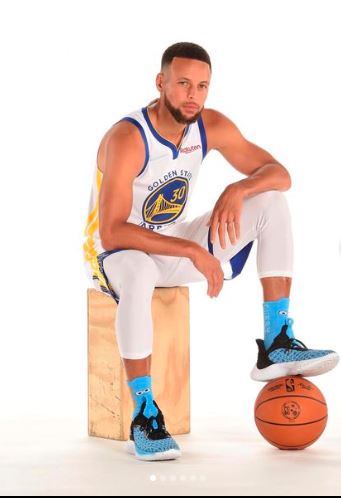Stephen Curry (1988- ) •