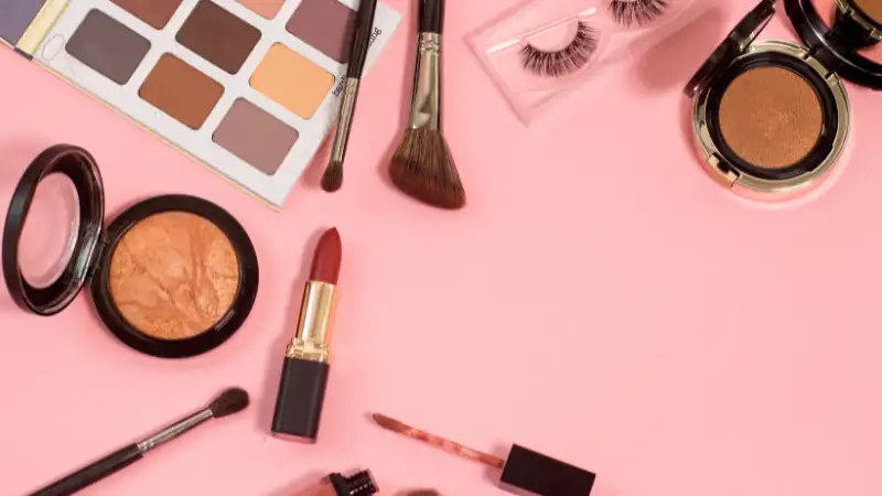 Nowadays, there is a big need for beauty videos. With videos about cosmetics, skincare, beauty words or makeup, you can gain a lot of subscribers to your YouTube channel. You can work as a beauty influencer and make a lot of money. 