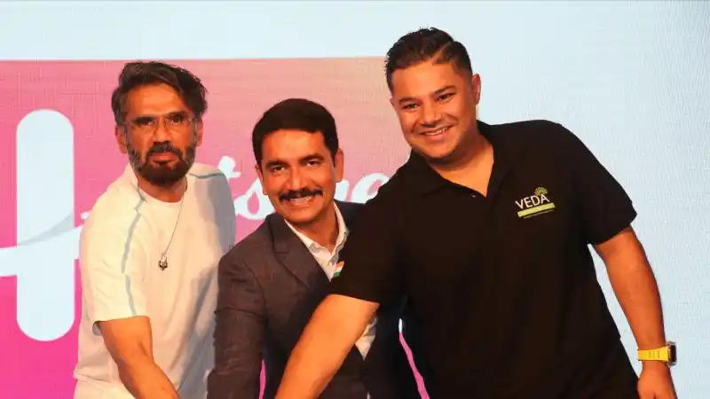 Let's Get Happily, a mental health app, launched by famous actor and financier Suniel Shetty in collaboration with Manun Thakur, the CEO and founder of Veda Rehabilitation & Wellness.